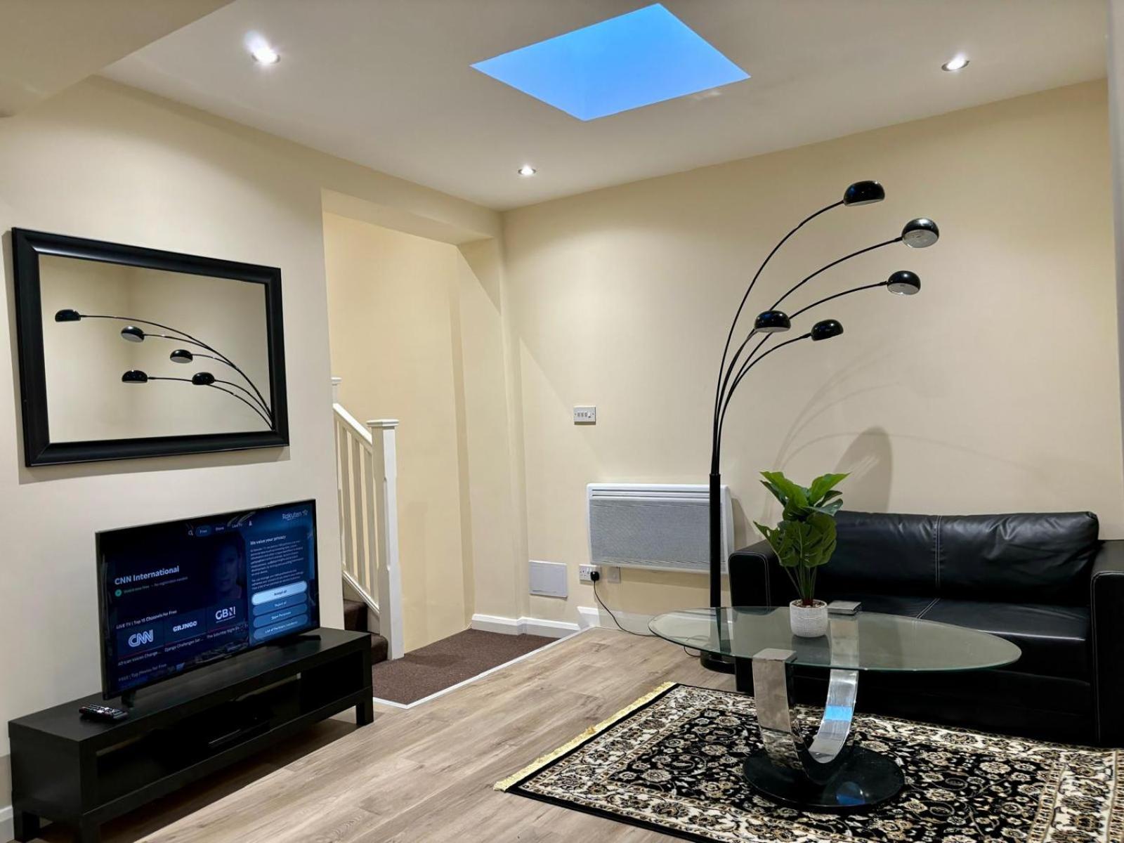 Dbn Two Apartment *